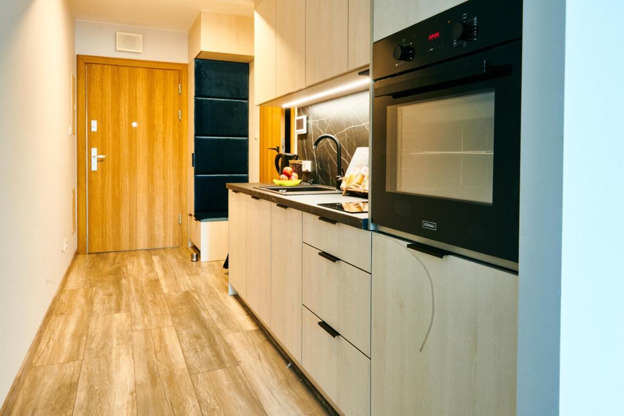Easy Rent Apartments - Crystal ลูบลิน ภายนอก รูปภาพ